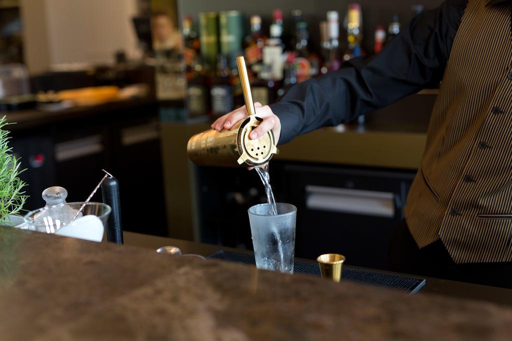 登霍夫酒店 泽尔扎特 外观 照片