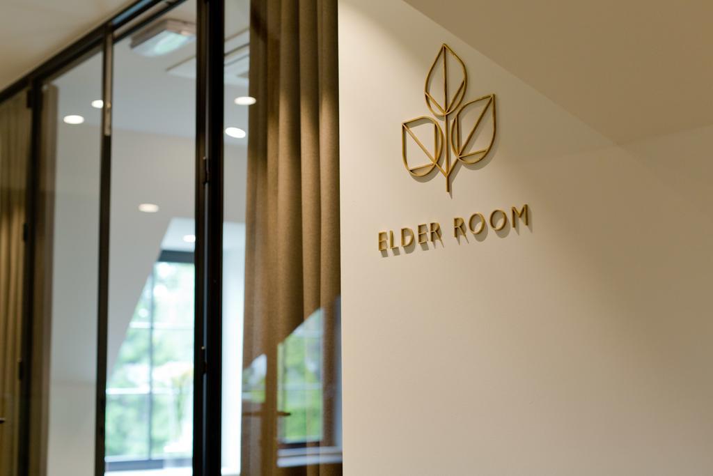 登霍夫酒店 泽尔扎特 外观 照片
